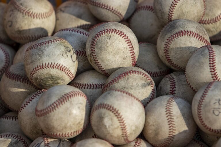 ball-3760961_1280