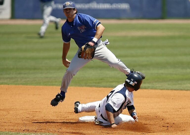 baseball-1518236_1280