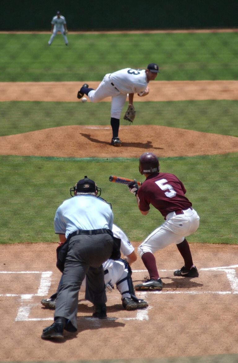 baseball-1486178_1920
