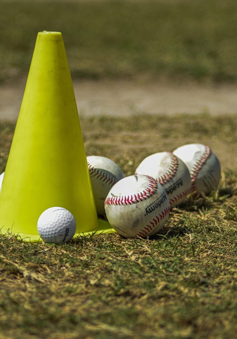 balls-7268946_1280 (1)
