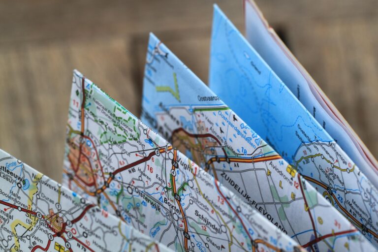 cocoparisienne-folding-plan-360382_1920