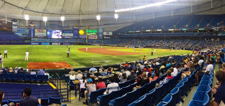 daikin-park-astros-2026-home-opener-tickets