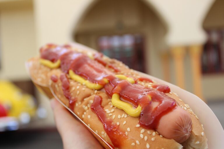 dollar-dog-night-daikin-park-astros-2026
