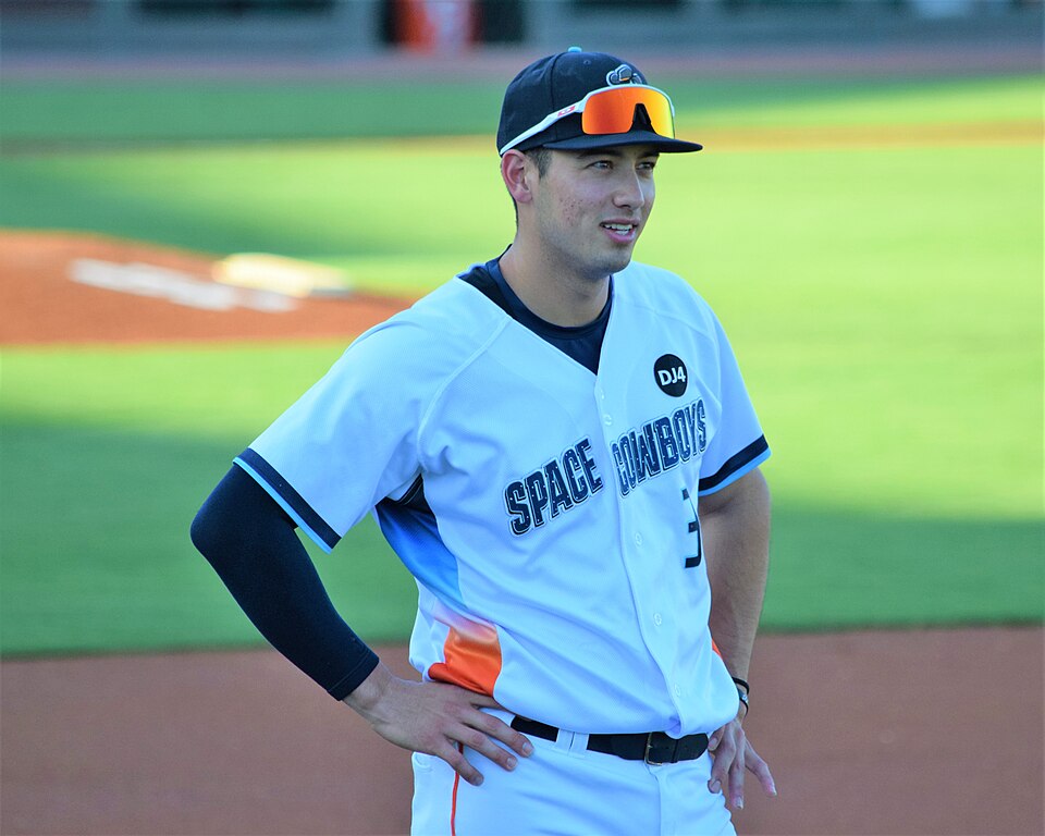 Shay Whitcomb has been recalled from the Space Cowboys as Isaac Paredes is on leave.